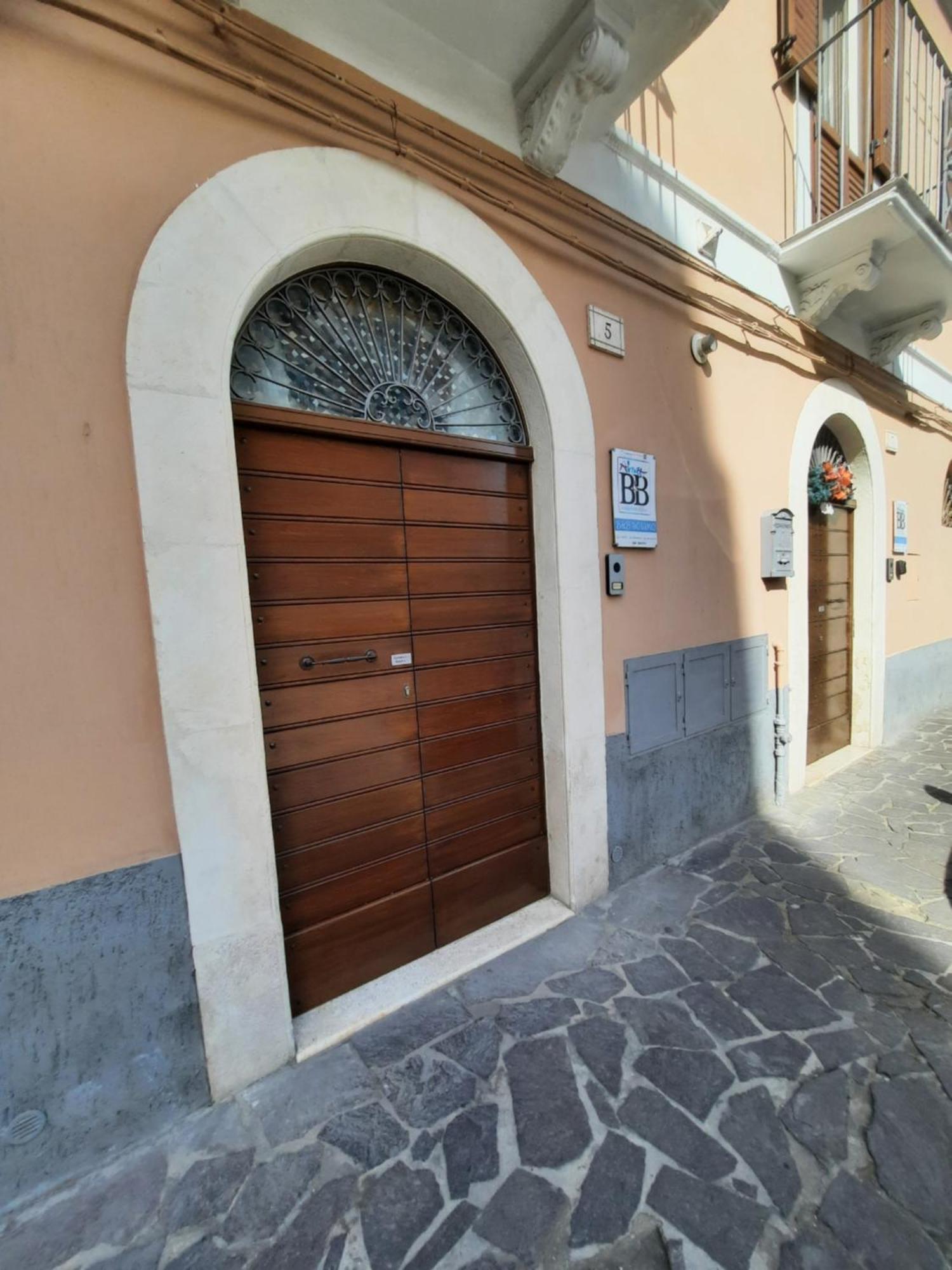 B&B Solimo Sulmona Eksteriør bilde